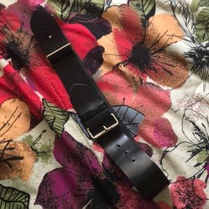 Burberry belt